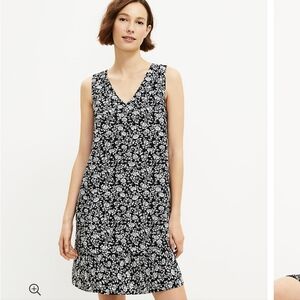 New Loft Black and White Floral Dress v-neck